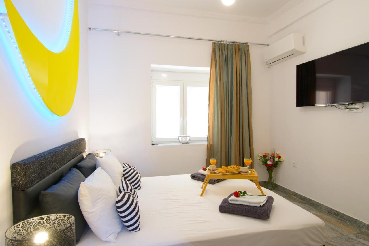 House For Families Near The Lake Agios Nikolaos  Exterior photo